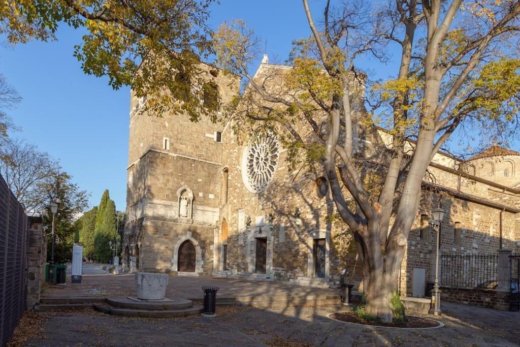 Nuovo Appartamento A San Giusto Trieste Exterior photo